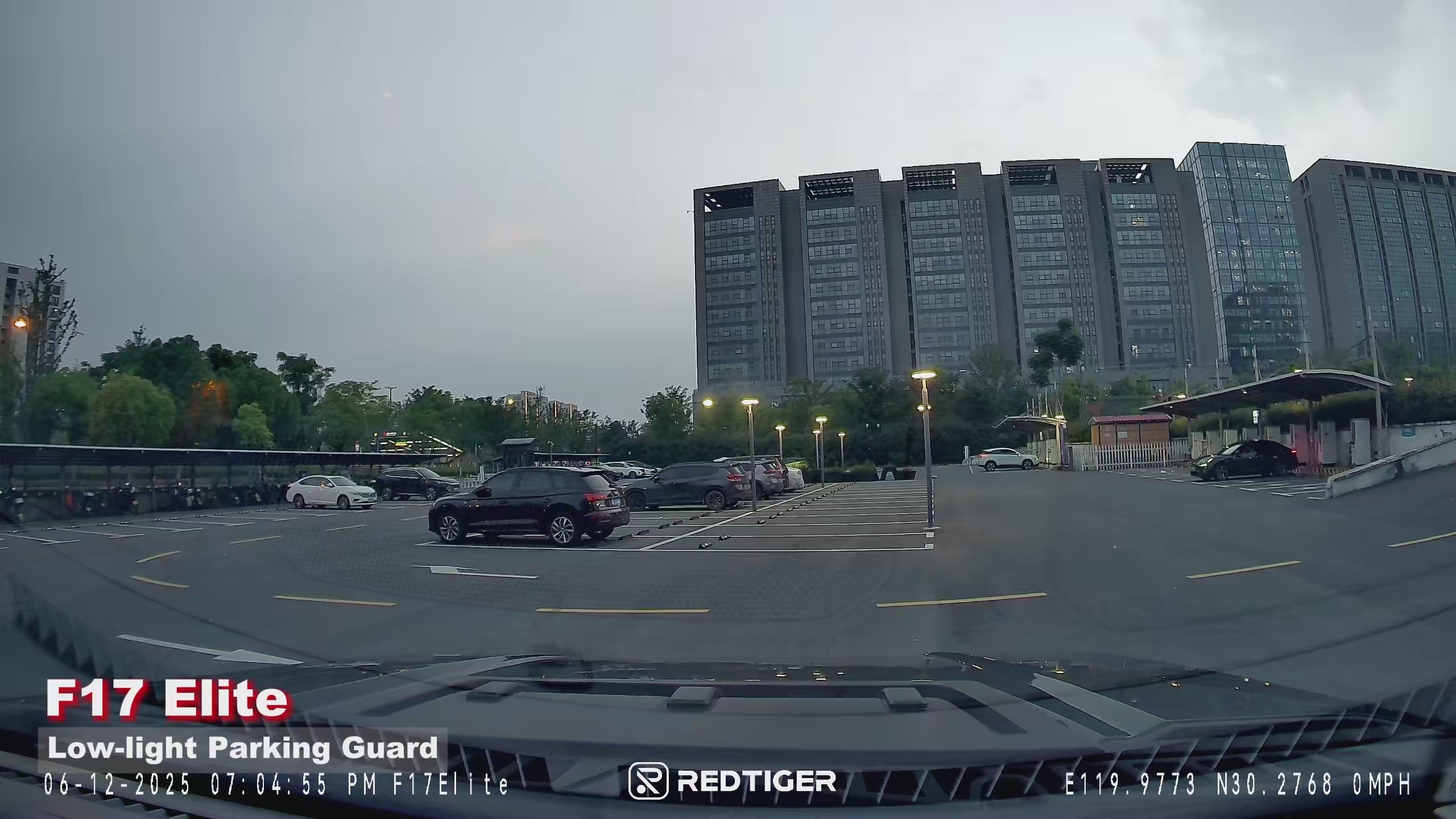 REDTIGER F17 Elite 4K 3 Channel Sony STARVIS 2 Dual HDR WIFI 6 Full Night Color Dash Cam REDTIGER Official